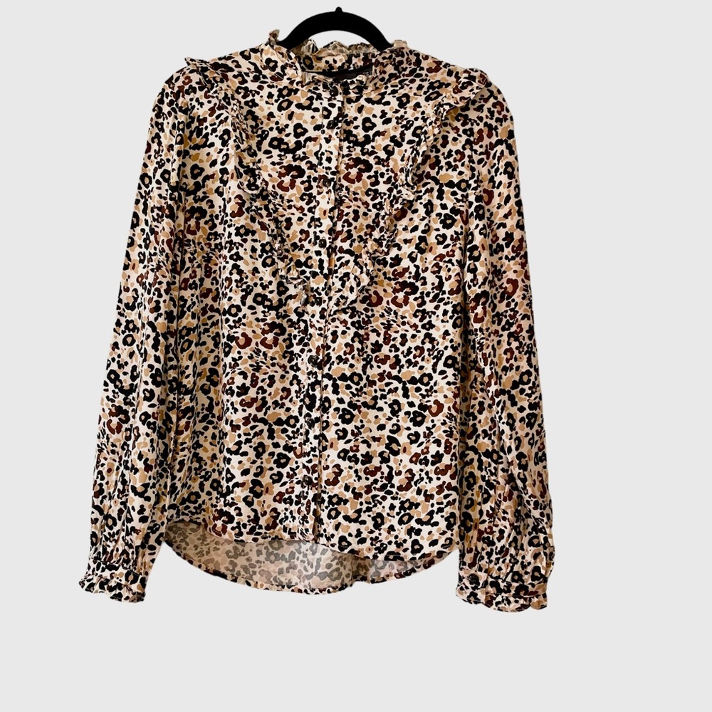 Maeve by Anthropologie Long sleeve Leopard print Ruffled Button Down Size 10p
